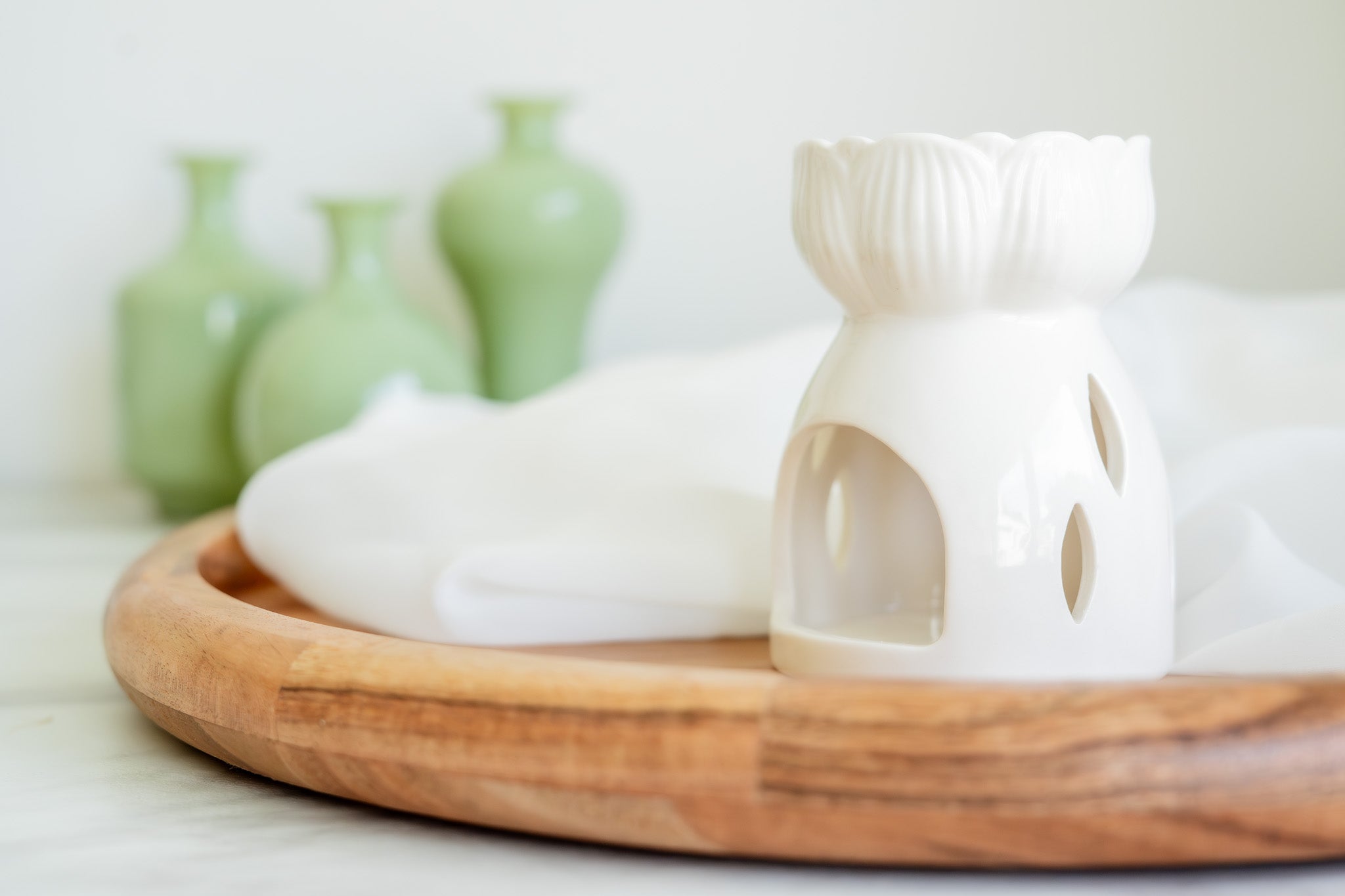 Brûle-parfum en céramique – Design fleur de lotus