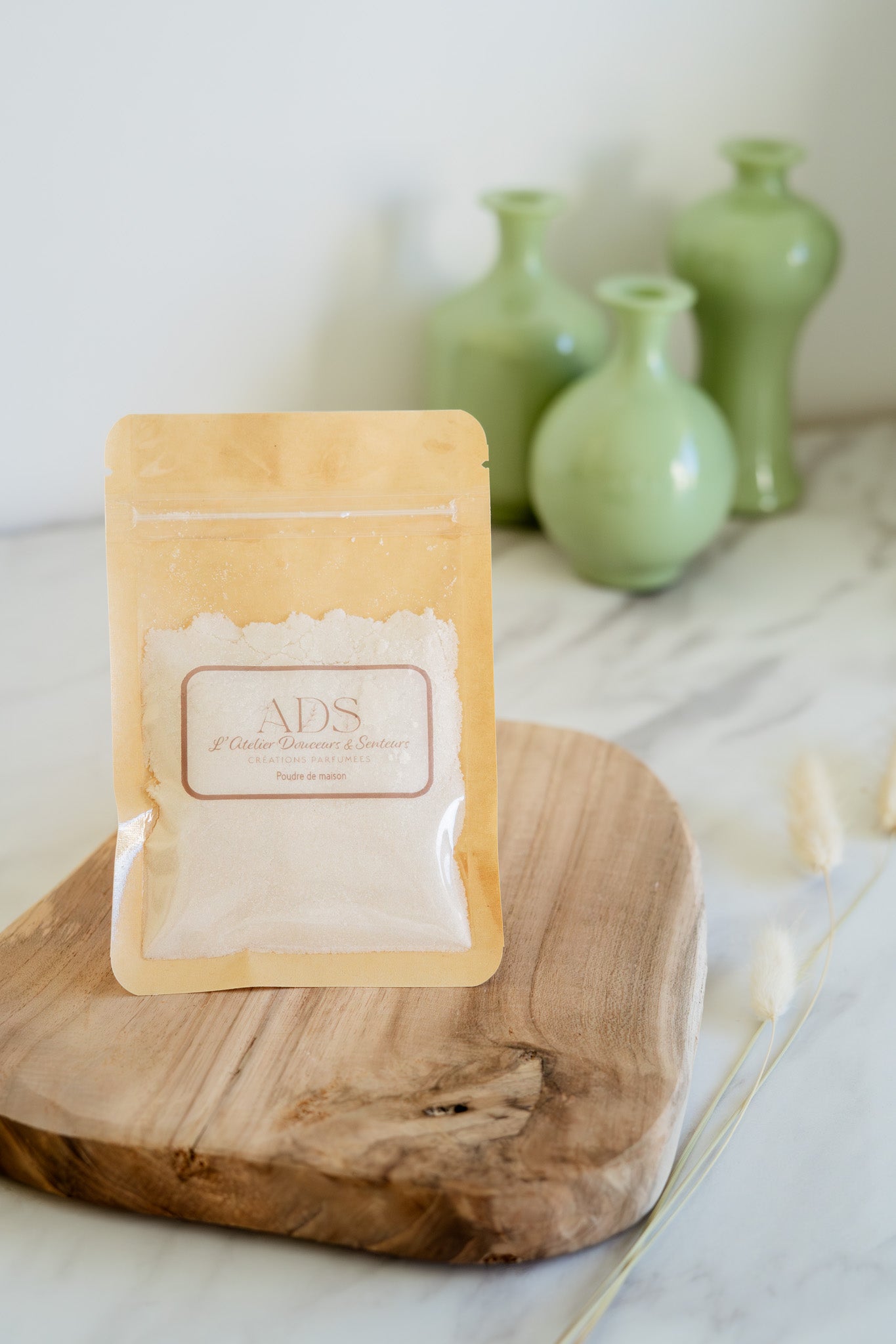 Poudre parfumée 100 g – L’élégance d’un intérieur parfumé au quotidien