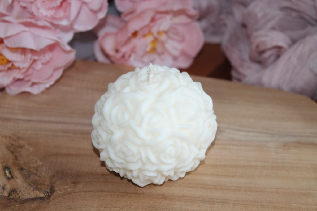 Bougie “Boule fleurie ” – cire végétale & parfum de grasse - L'Atelier Douceurs & Senteurs