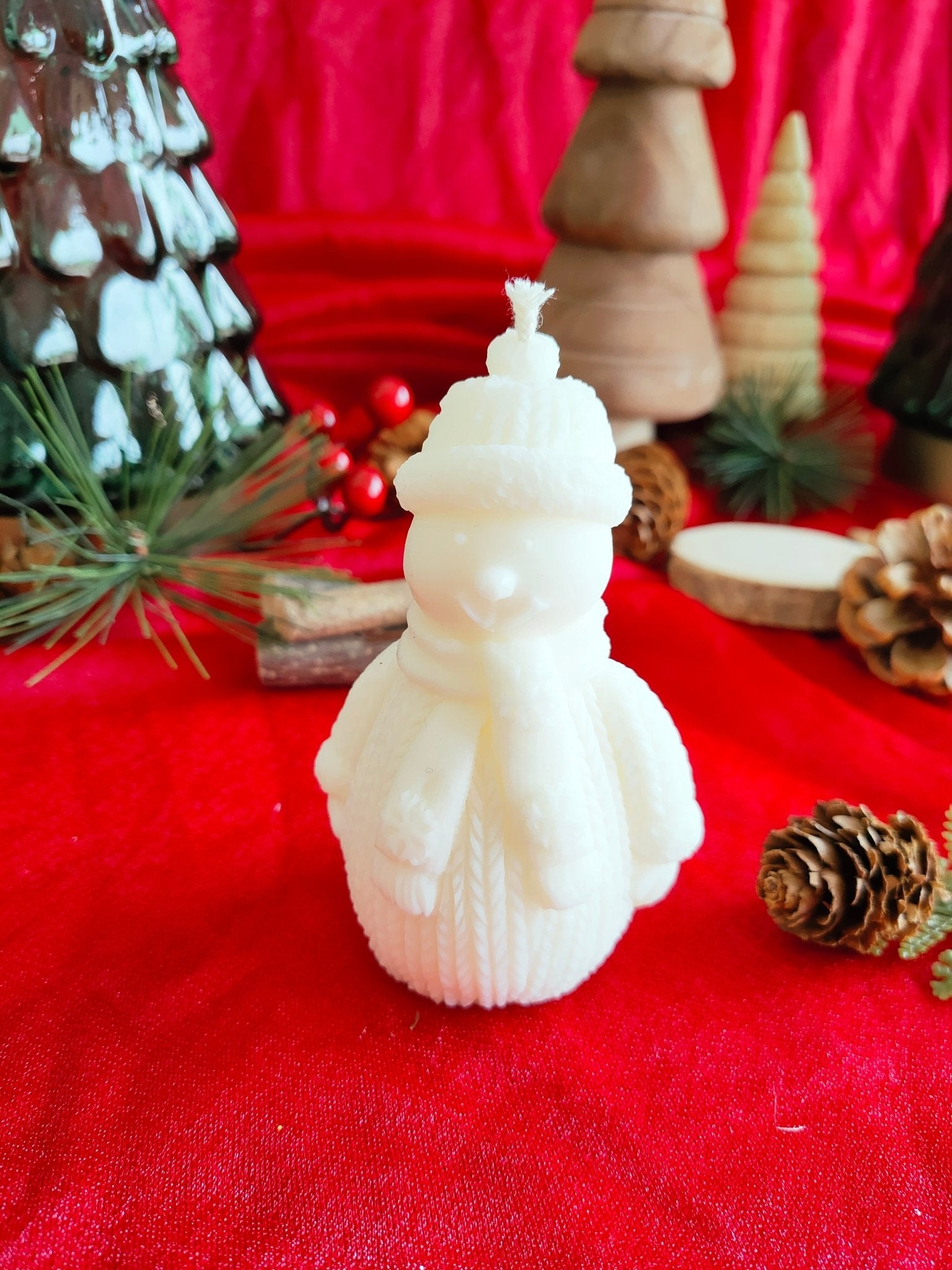 Bougie moulée Bonhomme de neige – Cire végétale parfumée - L'Atelier Douceurs & Senteurs
