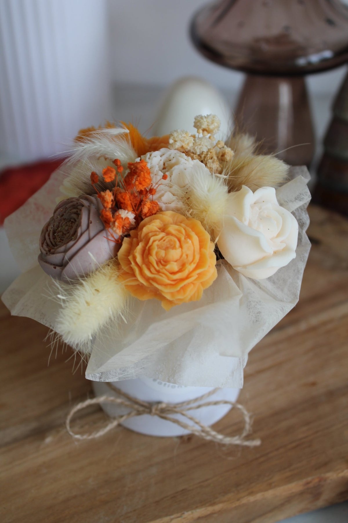 Bouquet de fleurs AUTOMNE parfumé en cire végétale -Orange-Brun - Blanc petit format - L'Atelier Douceurs & Senteurs