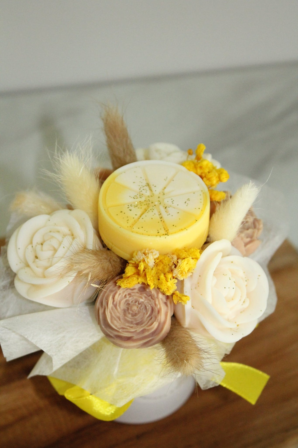 Bouquet de fleurs Floral parfumé en cire végétale -Jaune petit format - L'Atelier Douceurs & Senteurs