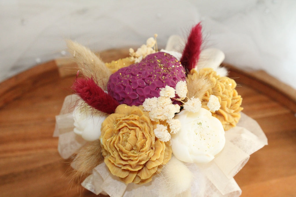 Bouquet de fleurs parfumées en cire végétale - "Bouquet Coeur violet - L'Atelier Douceurs & Senteurs