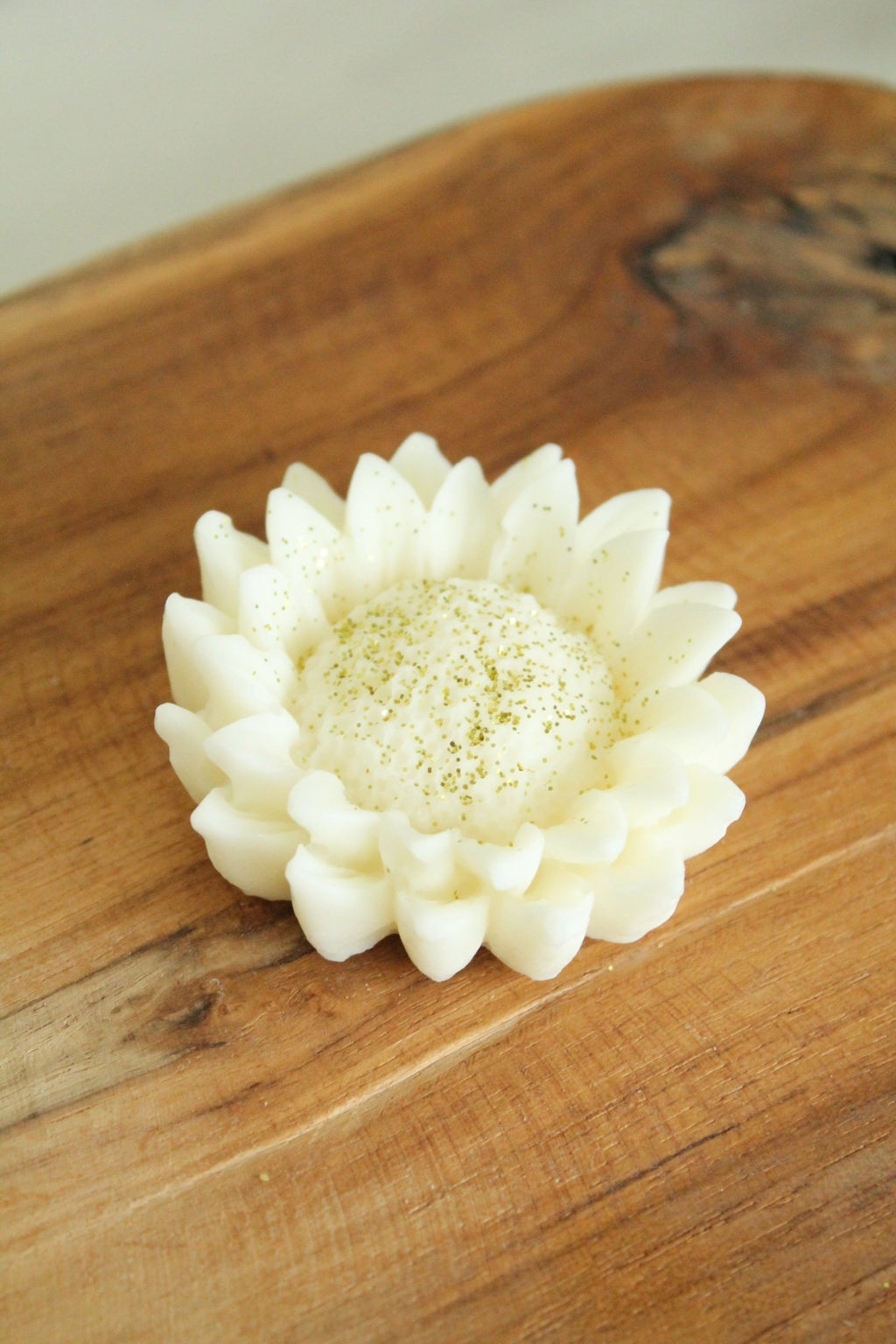 Fondant Tournesol parfumé – cire végétale & parfum de grasse - L'Atelier Douceurs & Senteurs
