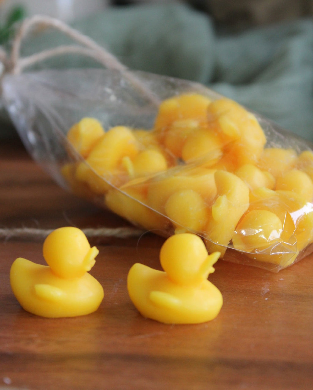 Sachet de Canards fondants parfumés ” – cire végétale & parfum de grasse - L'Atelier Douceurs & Senteurs