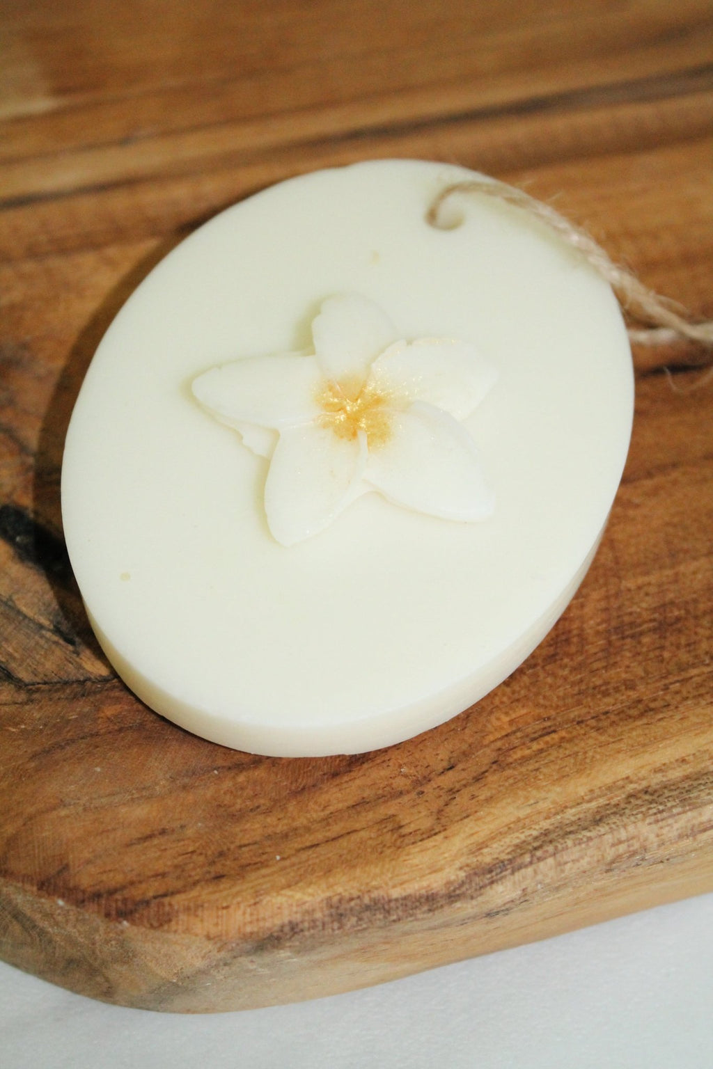 Suspension parfumée d'ETE –Fleur d'été Cire végétale & parfum de Grasse - L'Atelier Douceurs & Senteurs