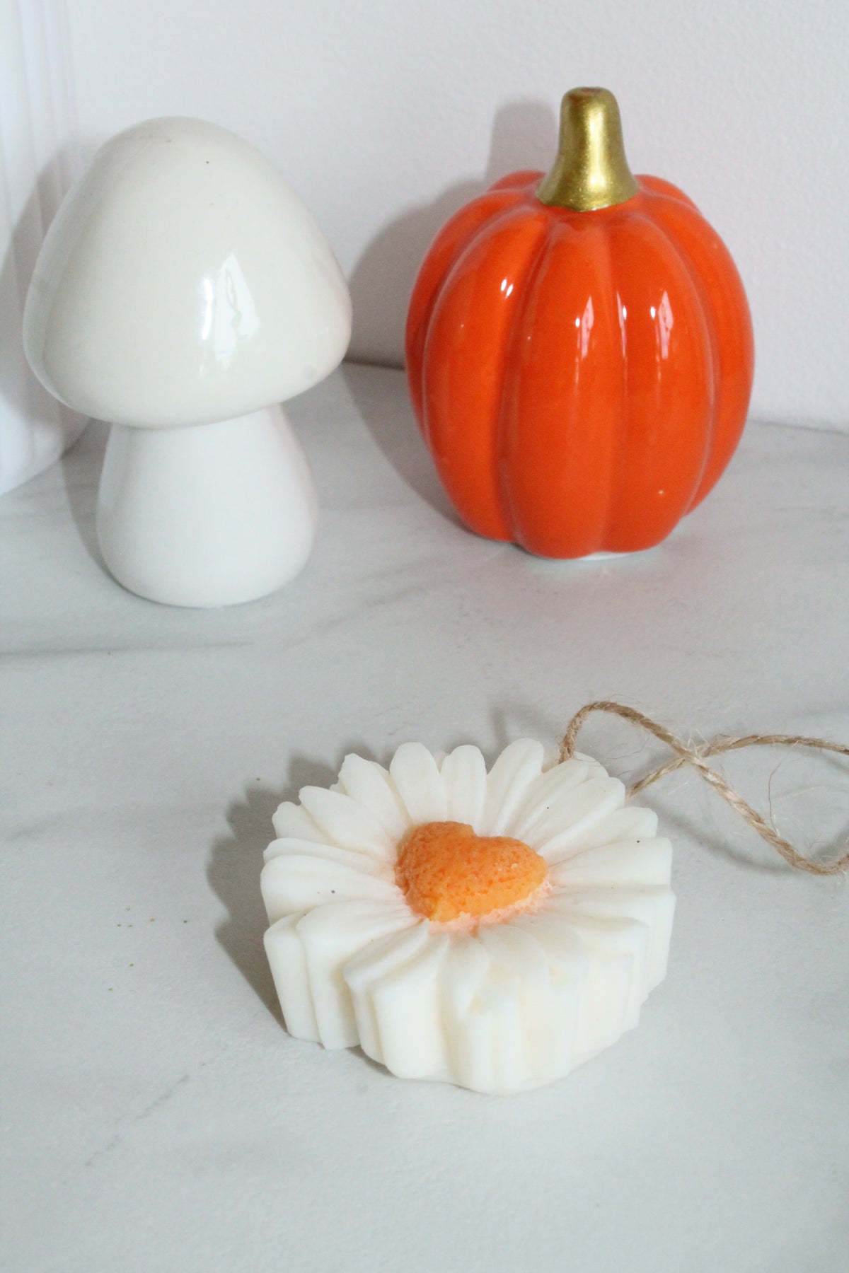 Suspension parfumée fleur cœur  – Élégance naturelle & parfum de Grasse AUTOMNE